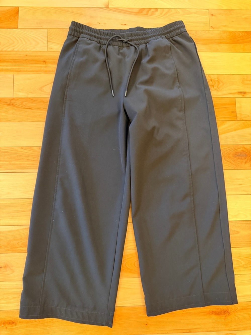 Athleta Stride Pants—Medium - Picture 2 of 6